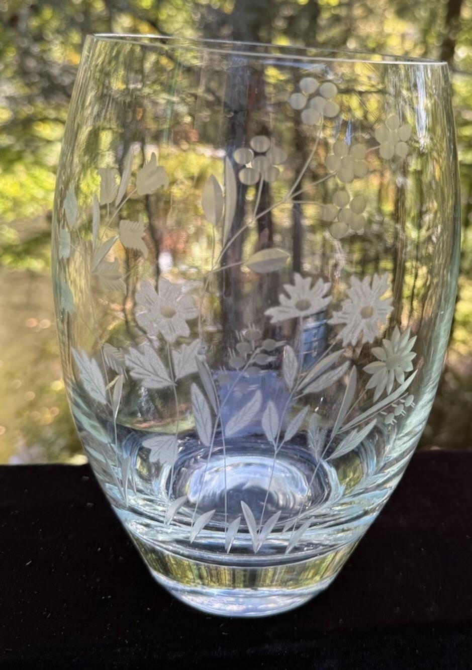 VTG Al Arnits Swedish Crystal Etched Glass Vase High Quality Floral Design